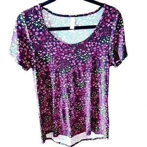 Lularoe XS Wine on black ditzy floral‎ Classic T shirt leggings material